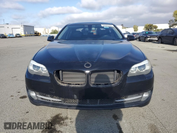 2013 BMW 5 Series 528i with VIN WBAXG5C58DDY37525, listed as a Copart auction lot 55680265 with 123,600 mi miles and Clean Title. Bid and sale history available at carsss.com. Image 5.