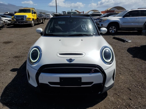 2024 MINI Convertible Cooper S with VIN WMW43DL08R3S00631, listed as a Copart auction lot 49013325 with NaN miles and Clean Title. Bid and sale history available at carsss.com. Image 5.