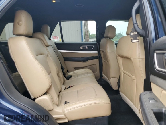 2017 Ford Explorer XLT с VIN 1FM5K7DH8HGC19845, выставлен на аукционе Copart как лот 59868315 с пробегом 85 117 миль миль и Списание • Salvage title. История ставок и продаж доступна на DreamBid. Изображение 11.