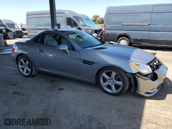 2014 Mercedes-Benz SLK 250 with VIN WDDPK4HA5EF089815, listed as a Copart auction lot 51697285 with 85,427 mi miles and Salvage title. Bid and sale history available at DreamBid. Image 4.