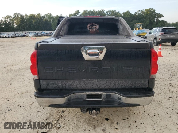 2005 Chevrolet Avalanche Z71 with VIN 3GNEK12Z75G245891, listed as a Copart auction lot 73457764 with 211,255 mi miles and Salvage Title. Bid and sale history available at carsss.com. Image 6.