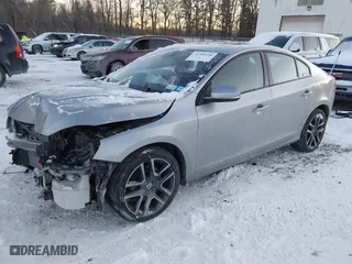 2018 Volvo S60 Dynamic with VIN YV140MTL2J2460002, listed as a IAAI auction lot 41380298 with 58,974 mi miles. Bid and sale history available at carsss.com. Image 17.