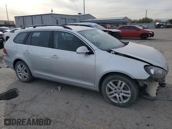 2014 Volkswagen Jetta SportWagen TDI w/Sunroof with VIN 3VWPL7AJXEM626422, listed as a Copart auction lot 84541894 with 71,162 mi miles and Salvage Title. Bid and sale history available at carsss.com. Image 4.