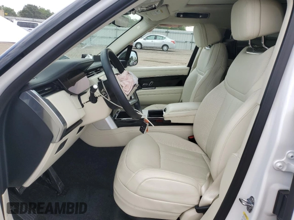 2024 Land Rover Range Rover SE with VIN SALKPBFU4RA209767, listed as a Copart auction lot 55828995 with 15,212 mi miles and Salvage title. Bid and sale history available at DreamBid. Image 7.