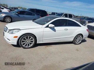 2013 Mercedes-Benz E 350 with VIN WDDKJ5KB1DF220581, listed as a IAAI auction lot 41809947 with 99,775 mi miles and . Bid and sale history available at DreamBid. Image 14.