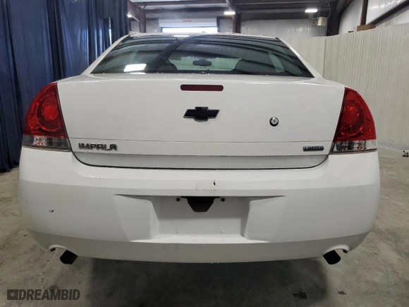 2014 Chevrolet Impala Limited Police Police with VIN 2G1WD5E33E1142359, listed as a Copart auction lot 84392984 with NaN miles and Clean Title. Bid and sale history available at carsss.com. Image 6.