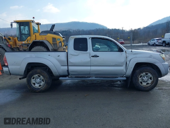 2006 Toyota Tacoma PreRunner with VIN 5TETU62N56Z222202, listed as a IAAI auction lot 41661185 with 162,246 mi miles and . Bid and sale history available at DreamBid. Image 13.