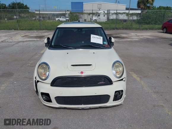 2008 MINI Hardtop S with VIN WMWMF73578TV38833, listed as a IAAI auction lot 42679616 with Not provided miles and . Bid and sale history available at DreamBid. Image 6.