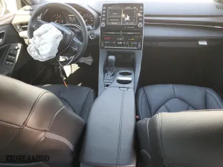 2022 Toyota Avalon XLE with VIN 4T1AZ1FB2NU082592, listed as a Copart auction lot 88888385 with 35,112 mi miles and Salvage Title. Bid and sale history available at carsss.com. Image 8.