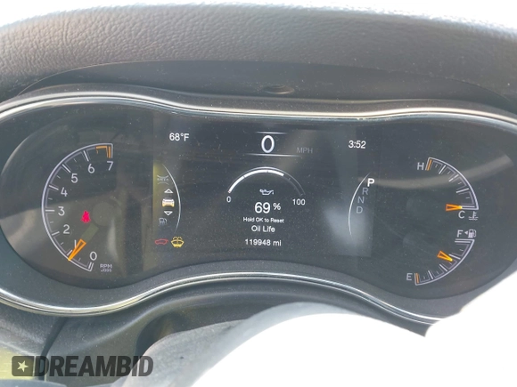 2018 Jeep Grand Cherokee Limited z VIN 1C4RJFBG5JC127845, wystawiony jako IAAI lot #42026704 z przebiegiem 119 948 mil mil oraz . Historia ofert i sprzedaży dostępna na DreamBid. Obrazek 7.