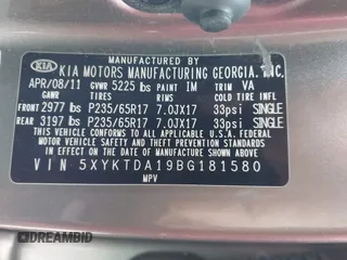 2011 Kia Sorento LX with VIN 5XYKTDA19BG181580, listed as a IAAI auction lot 41386803 with 148,973 mi miles. Bid and sale history available at carsss.com. Image 9.