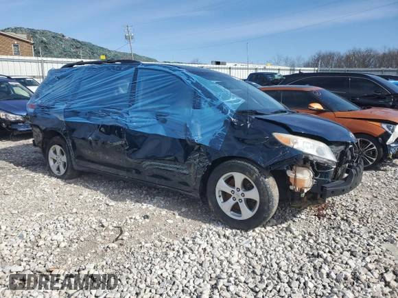 2012 Toyota Sienna LE AAS with VIN 5TDKK3DC1CS222623, listed as a Copart auction lot 44510455 with 164,491 mi miles and Salvage Title. Bid and sale history available at carsss.com. Image 4.