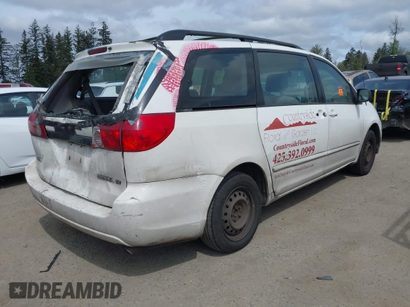 2008 Toyota Sienna CE with VIN 5TDZK23C88S215007, listed as a IAAI auction lot 42149273 with 322,049 mi miles. Bid and sale history available at carsss.com. Image 4.