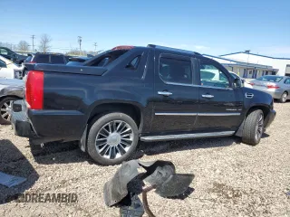 2011 Cadillac Escalade EXT Luxury z VIN 3GYT4MEF9BG177290, wystawiony jako Copart lot #54377825 z przebiegiem 158 099 mil mil oraz Szkody całkowita. Historia ofert i sprzedaży dostępna na DreamBid. Obrazek 3.