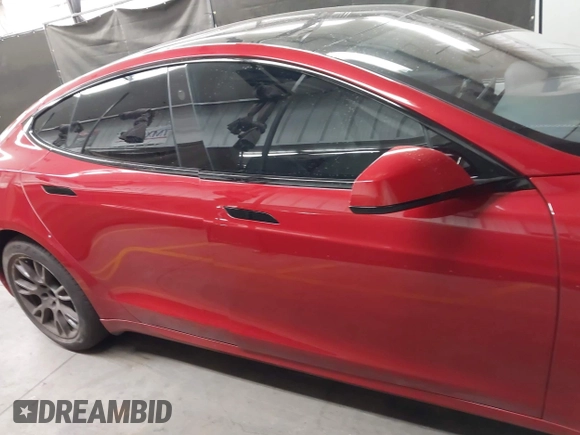 2022 Tesla Model S Plaid z VIN 5YJSA1E61NF471785, wystawiony jako IAAI lot #42208101 z przebiegiem Nie podano mil oraz . Historia ofert i sprzedaży dostępna na DreamBid. Obrazek 13.
