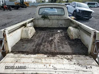 1966 Ford F-250 z VIN F25YR872296, wystawiony jako Copart lot #52436355 z przebiegiem 22 587 mil mil oraz Czysty tytuł • Clean title. Historia ofert i sprzedaży dostępna na DreamBid. Obrazek 10.