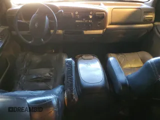 2005 Ford F-350 XL с VIN 1FTWW32P05EB47353, выставлен на аукционе Copart как лот 88794375 с пробегом 234 984 миль миль и Списание • Salvage title. История ставок и продаж доступна на DreamBid. Изображение 8.