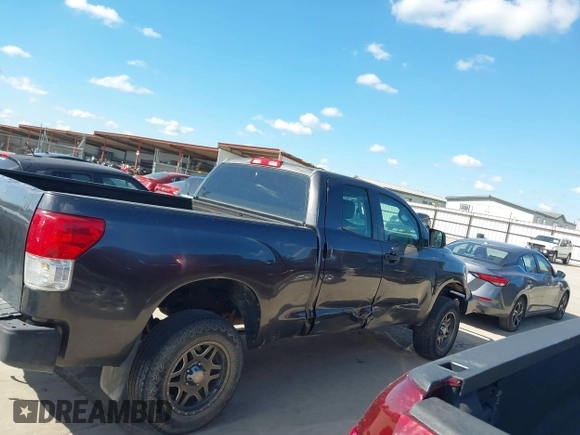 2013 Toyota Tundra с VIN 5TFRM5F12DX057483, выставлен на аукционе IAAI как лот 42214577 с пробегом 251 557 миль миль и . История ставок и продаж доступна на DreamBid. Изображение 13.