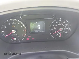 2016 Kia Sorento EX with VIN 5XYPHDA15GG132956, listed as a IAAI auction lot 41845289 with 112,311 mi miles and . Bid and sale history available at DreamBid. Image 7.