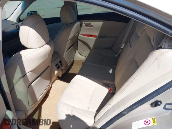 2010 Lexus ES 330 z VIN JTHBK1EG4A2409170, wystawiony jako IAAI lot #41742972 z przebiegiem 149 313 mil mil oraz . Historia ofert i sprzedaży dostępna na DreamBid. Obrazek 8.