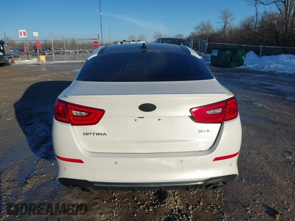 2015 Kia Optima SX Turbo with VIN 5XXGR4A67FG355530, listed as a IAAI auction lot 41442418 with 67,080 mi miles. Bid and sale history available at carsss.com. Image 16.