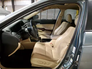 2012 Honda Crosstour EX-L z VIN 5J6TF2H53CL002264, wystawiony jako Copart lot #55645545 z przebiegiem 129 812 mil mil oraz Szkoda całkowita • Salvage title. Historia ofert i sprzedaży dostępna na DreamBid. Obrazek 7.