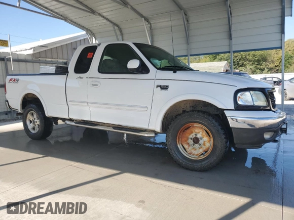 2003 Ford F-150 XL with VIN 2FTRX18L43CB11946, listed as a Copart auction lot 63626384 with 249,358 mi miles and Clean Title. Bid and sale history available at carsss.com. Image 4.