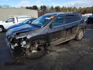 2017 Jeep Cherokee Latitude with VIN 1C4PJMCB0HW544586, listed as a Copart auction lot 46942105 with 129,502 mi miles and Salvage Title. Bid and sale history available at carsss.com. Image 1.