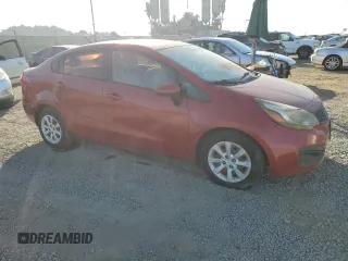 2013 Kia Rio LX with VIN KNADM4A39D6147651, listed as a Copart auction lot 83915944 with 214,303 mi miles and Clean Title. Bid and sale history available at carsss.com. Image 4.
