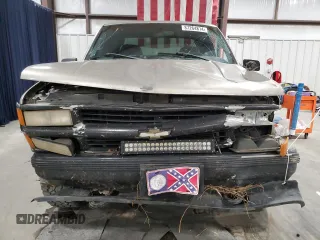 1998 Chevrolet Silverado 1500 with VIN 2GCEK19R9W1105382, listed as a Copart auction lot 87264814 with 290,006 mi miles and Salvage Title. Bid and sale history available at DreamBid. Image 5.