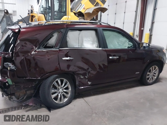 2013 Kia Sorento SX with VIN 5XYKWDA2XDG381984, listed as a IAAI auction lot 41169315 with 144,010 mi miles. Bid and sale history available at carsss.com. Image 13.