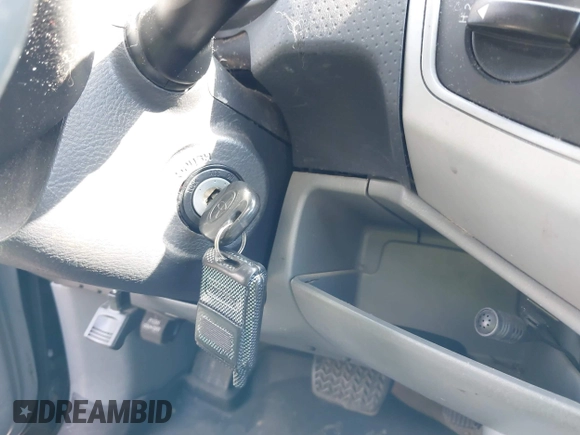2009 Toyota Tacoma z VIN 5TEMU52N79Z662019, wystawiony jako IAAI lot #42101648 z przebiegiem 344 119 mil mil oraz . Historia ofert i sprzedaży dostępna na DreamBid. Obrazek 11.