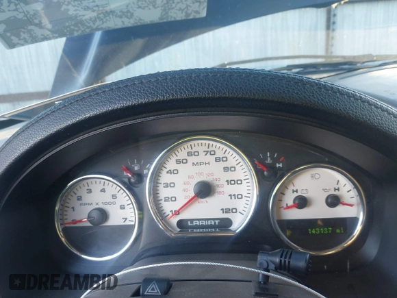 2008 Ford F-150 XLT с VIN 1FTPW12538FA21641, выставлен на аукционе IAAI как лот 41149320 с пробегом 143 137 миль миль и . История ставок и продаж доступна на DreamBid. Изображение 7.