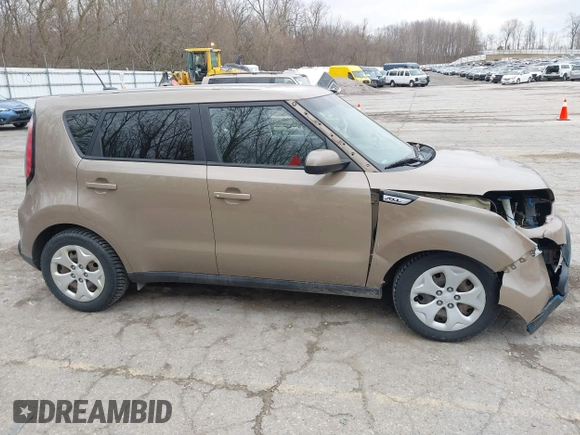 2015 Kia Soul with VIN KNDJN2A23F7117489, listed as a IAAI auction lot 42001717 with 171,816 mi miles and . Bid and sale history available at DreamBid. Image 14.