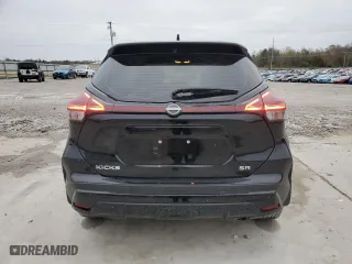 2022 Nissan Kicks SR with VIN 3N1CP5DVXNL527617, listed as a Copart auction lot 80973234 with 30,914 mi miles and Salvage Title. Bid and sale history available at carsss.com. Image 6.