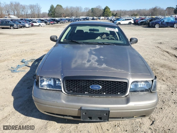 2005 Ford Police Interceptor with VIN 2FAFP71W15X156970, listed as a Copart auction lot 48757325 with 187,004 mi miles and Clean Title. Bid and sale history available at carsss.com. Image 5.