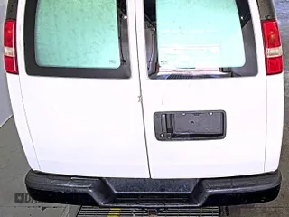 2018 Chevrolet Express Cargo with VIN 1GCWGAFP8J1342579, listed as a IAAI auction lot 42708229 with 125,604 mi miles and . Bid and sale history available at DreamBid. Image 8.