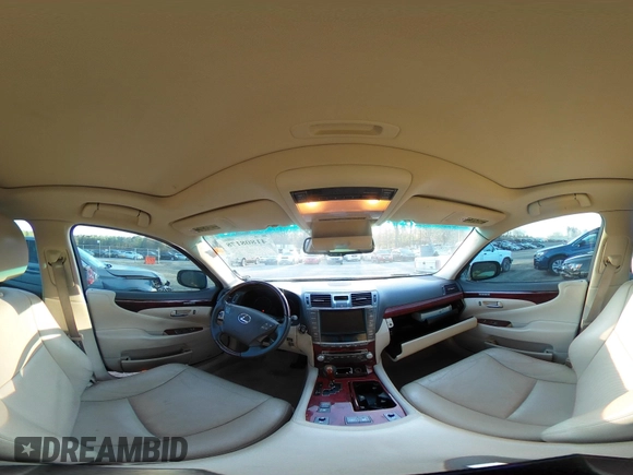 2011 Lexus LS 460 z VIN JTHBL5EF6B5104359, wystawiony jako IAAI lot #41808178 z przebiegiem 215 808 mil mil oraz . Historia ofert i sprzedaży dostępna na DreamBid. Obrazek 18.