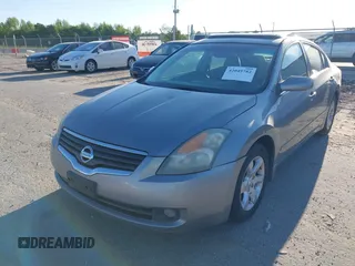 2007 Nissan Altima 2.5 S with VIN 1N4AL21E27N423263, listed as a IAAI auction lot 42049782 with 163,945 mi miles. Bid and sale history available at carsss.com. Image 14.
