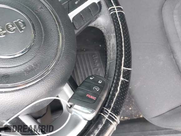 2018 Jeep Renegade Latitude z VIN ZACCJABB6JPH21210, wystawiony jako IAAI lot #42415422 z przebiegiem 79 640 mil mil oraz . Historia ofert i sprzedaży dostępna na DreamBid. Obrazek 11.