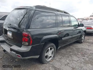 2005 Chevrolet TrailBlazer LS with VIN 1GNES16S456103867, listed as a IAAI auction lot 41726421 with 190,945 mi miles. Bid and sale history available at carsss.com. Image 4.