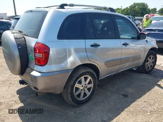 2005 Toyota RAV4 with VIN JTEGD20V050071759, listed as a IAAI auction lot 42217125 with 190,361 mi miles and . Bid and sale history available at DreamBid. Image 4.
