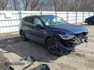 2024 Volkswagen Tiguan SE с VIN 3VVMB7AXXRM170782, выставлен на аукционе IAAI как лот 41754426 с пробегом 3 552 миль миль и . История ставок и продаж доступна на DreamBid. Изображение 1.