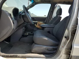 2002 Ford Escape XLT with VIN 1FMCU03152KC58829, listed as a Copart auction lot 61541644 with 0 mi miles and Clean Title. Bid and sale history available at carsss.com. Image 7.