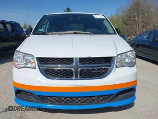 2019 Dodge Grand Caravan SE with VIN 2C4RDGBG8KR646829, listed as a IAAI auction lot 42136947 with 73,015 mi miles and . Bid and sale history available at DreamBid. Image 12.