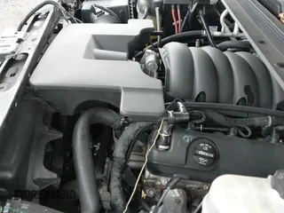 2017 Chevrolet Suburban LT with VIN 1GNSKHKC4HR219096, listed as a IAAI auction lot 43008944 with 160,737 mi miles and . Bid and sale history available at DreamBid. Image 20.