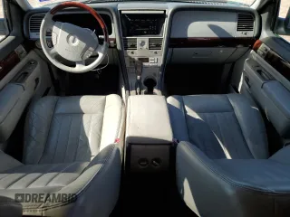 2004 Lincoln Aviator Luxury z VIN 5LMEU68H84ZJ40251, wystawiony jako Copart lot #87003034 z przebiegiem 166 867 mil mil oraz Czysty tytuł • Clean title. Historia ofert i sprzedaży dostępna na DreamBid. Obrazek 8.