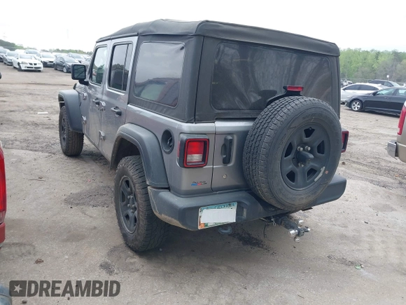 2021 Jeep Wrangler Unlimited Sport S with VIN 1C4HJXDN3MW717266, listed as a IAAI auction lot 41940869 with 113,386 mi miles. Bid and sale history available at carsss.com. Image 3.