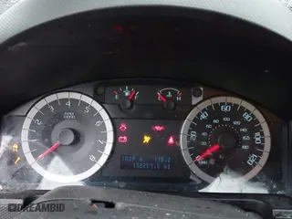2010 Ford Escape XLT with VIN 1FMCU0DG3AKD28250, listed as a IAAI auction lot 41426617 with 172,257 mi miles. Bid and sale history available at carsss.com. Image 7.