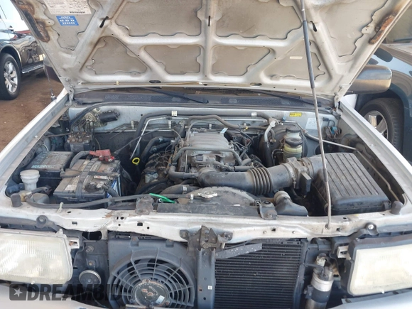 1999 Isuzu Rodeo S with VIN 4S2CM58W9X4354789, listed as a IAAI auction lot 42444956 with Not provided miles and . Bid and sale history available at DreamBid. Image 10.